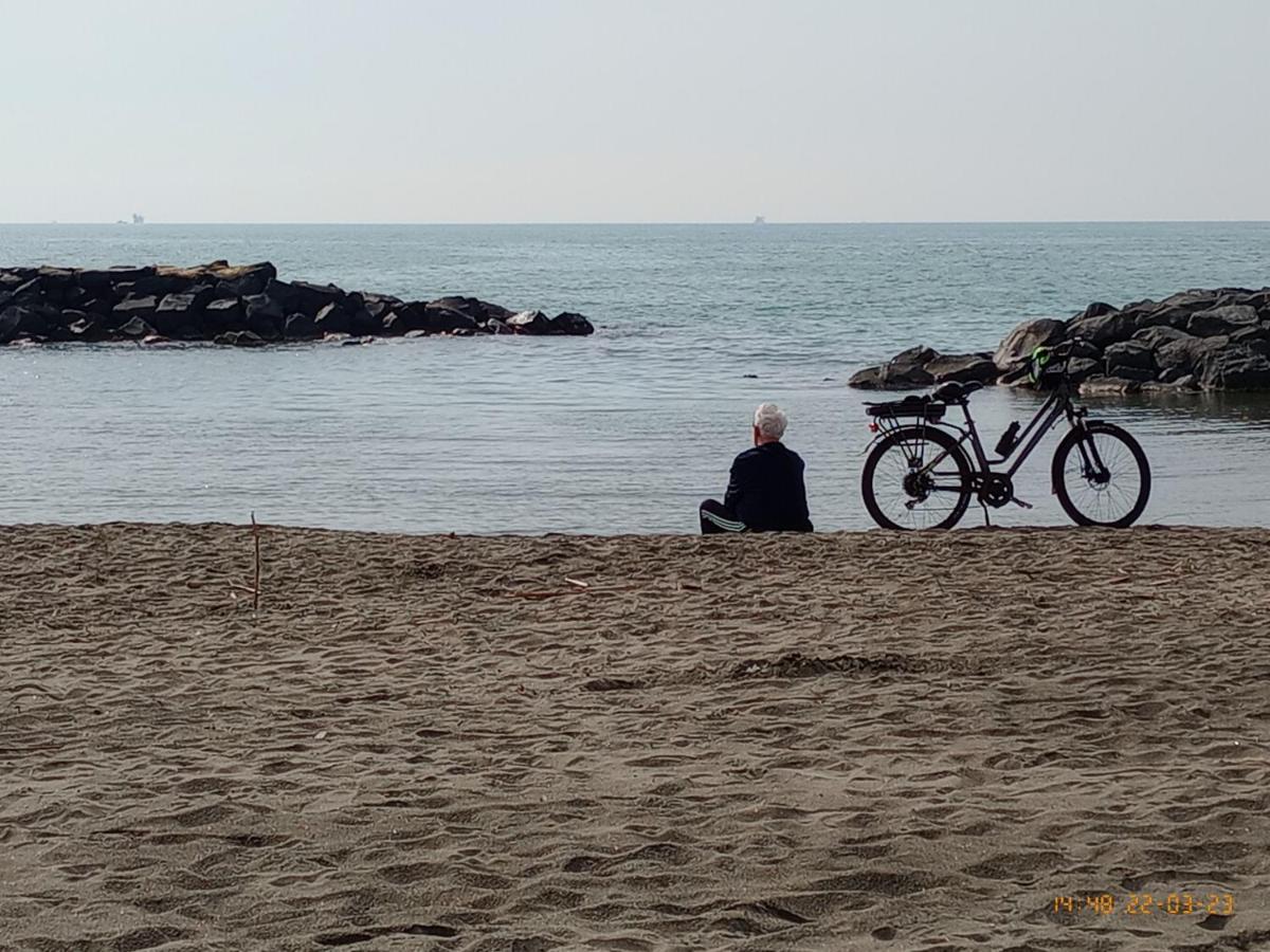 Summer&Winter Home By The Sea Fiumicino Exterior photo