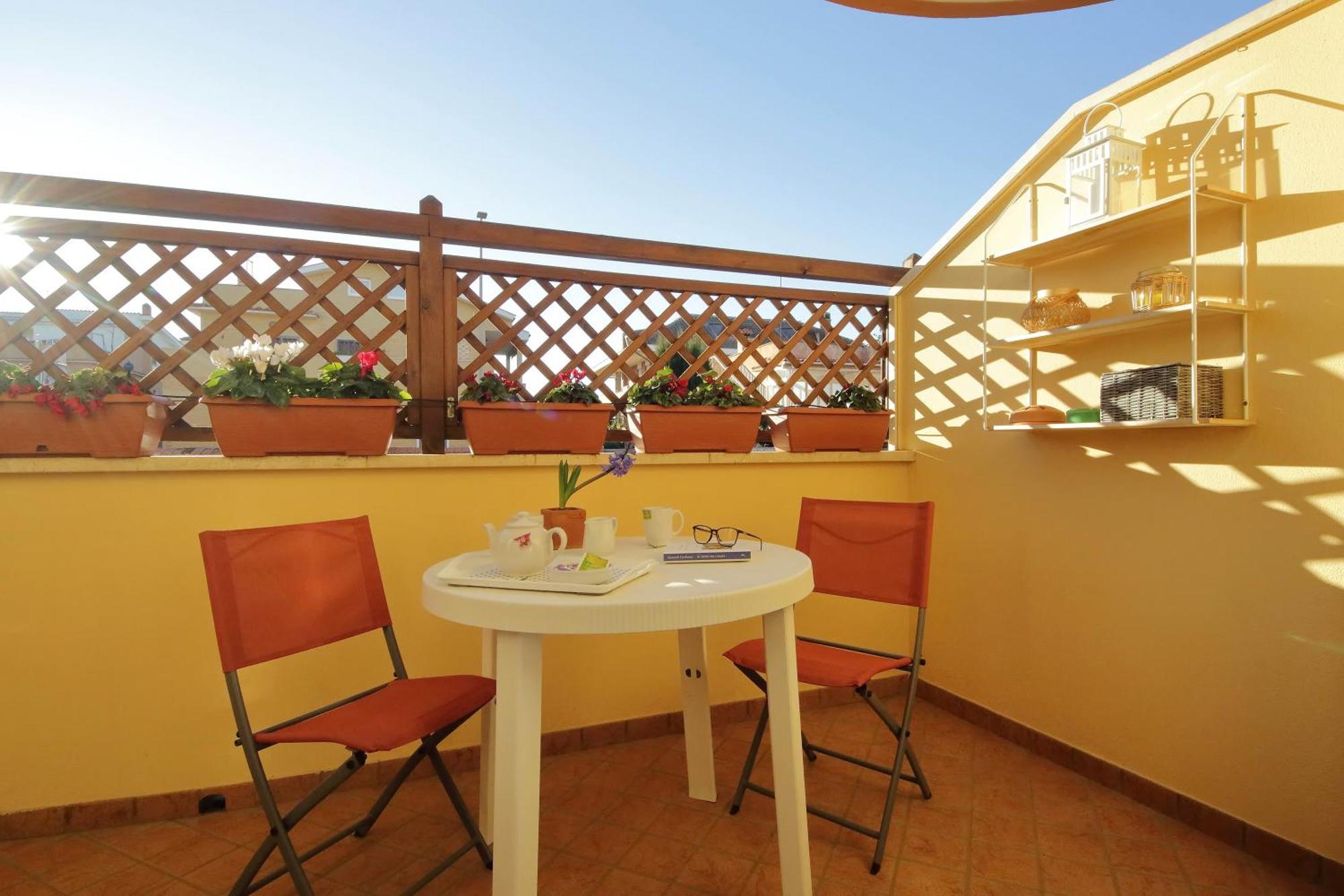 Summer&Winter Home By The Sea Fiumicino Exterior photo